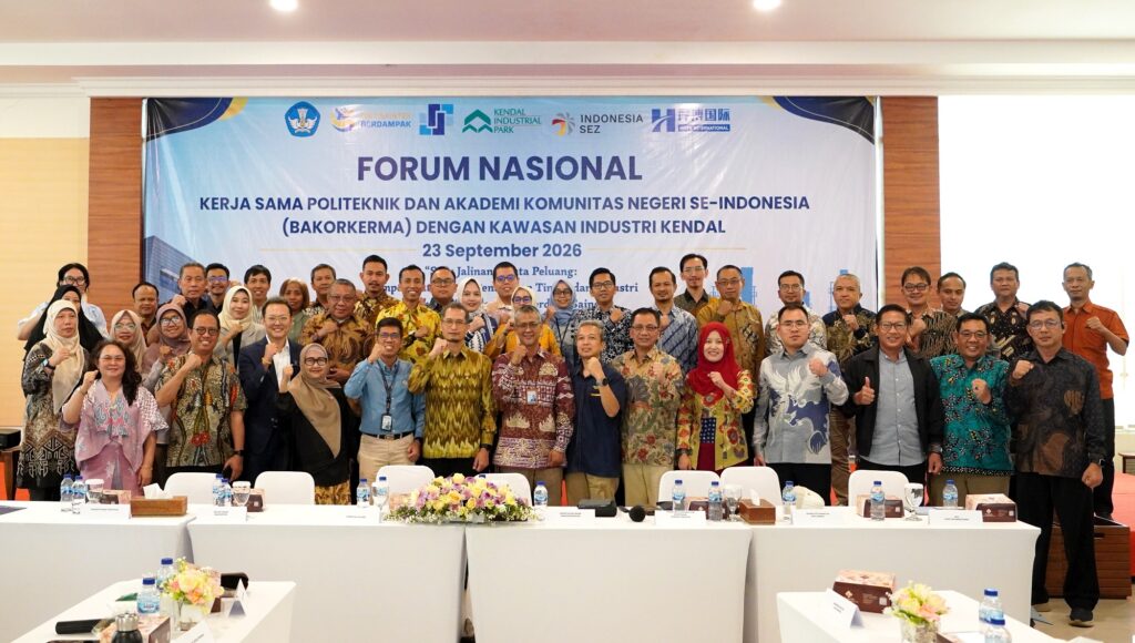Kendal SEZ Strengthens The Human Resources Ecosystem Through Collaboration Between Education and Industry 2 Web Politeknik 2